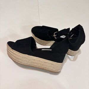 Steve Madden Black Espadrille Wedges